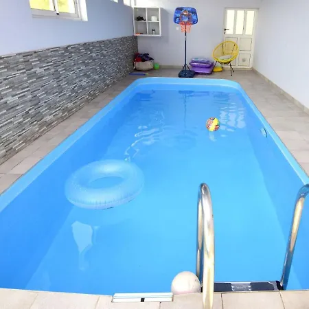 Dorotea-3 * Makarska