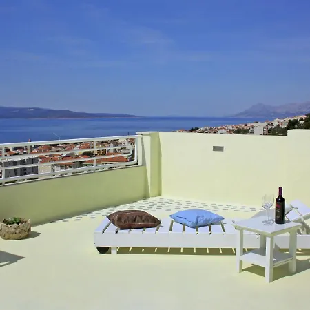 Dorotea-3 Makarska